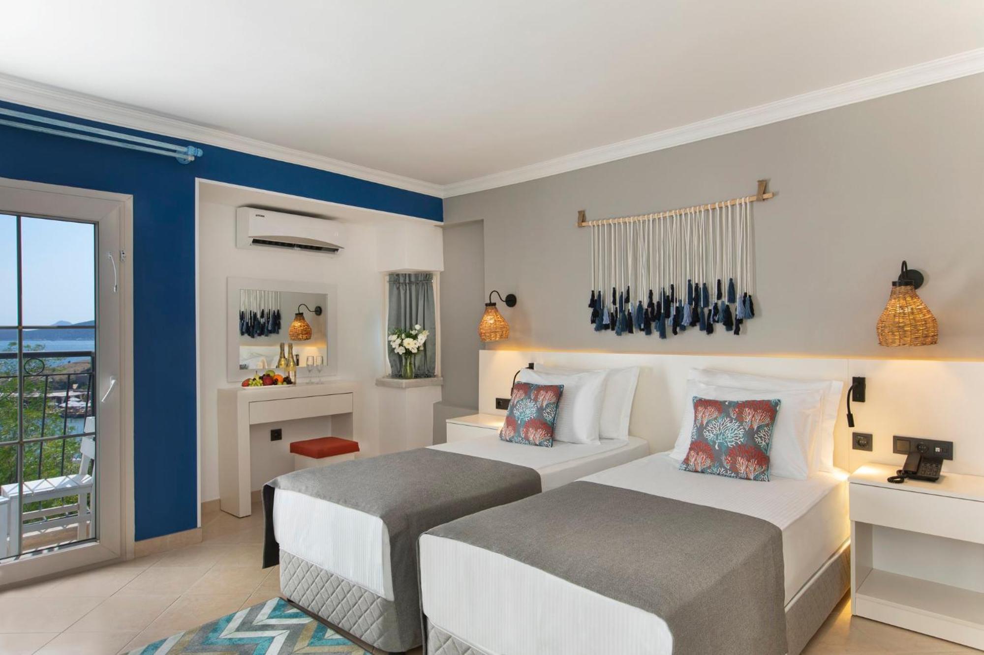 Holiday Inn Resort Bodrum By Ihg ภายนอก รูปภาพ